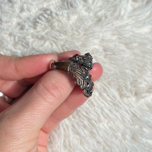 Peacock Ring - Picture 5 of 10